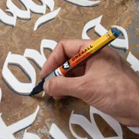 Molotow ONE4ALL 127HS Verfstift Goudvis - Acrylmarker 2 mm